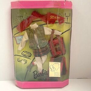 1996 Limited Edition Barbie Millicent Roberts "Goin' to the Game" Fashion Set